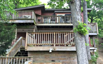 Tree House, Lakefront, walk to Bagnell Dam, dock, and boat rentals discount